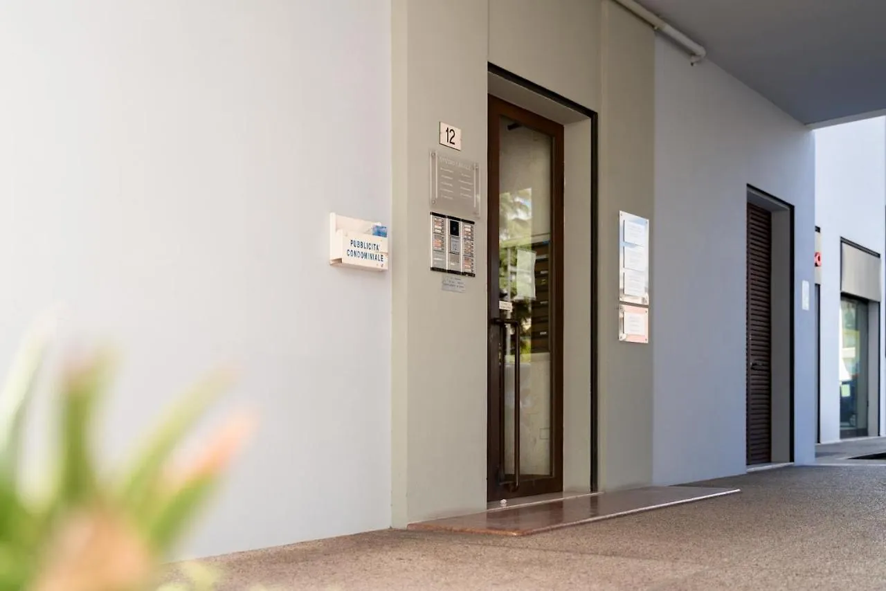 Design House 15Min To City - Wifi & Free Parking Apartment Verona