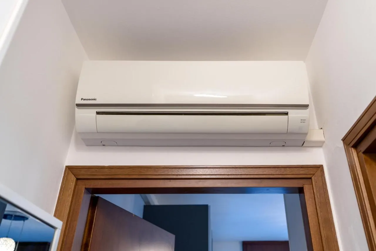Design House 15Min To City - Wifi & Free Parking Apartment Verona Italy